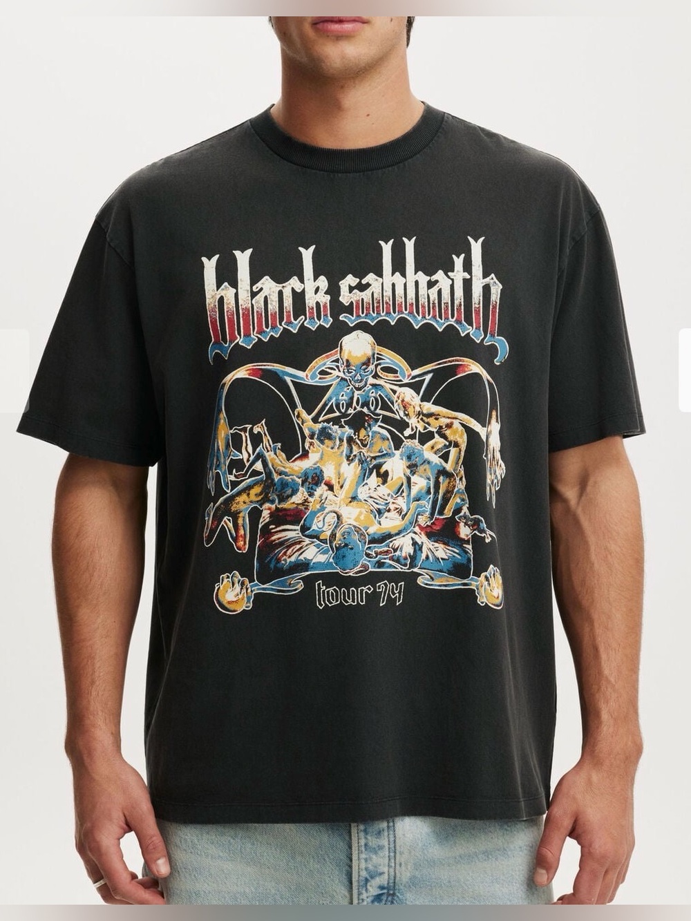 NWT Cotton On Black Sabbath  Tour 74 Music Everyday Fit T-Shirt Mens Large